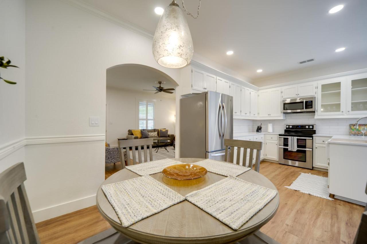 Fredericksburg Home With Pool About 1 Mi To Main Street! 외부 사진